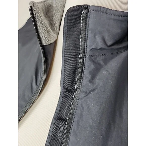 L.L. Bean Winter Vest Fleece Lined Nylon Ski Black Womens Size Medium EUC - Picture 8 of 8